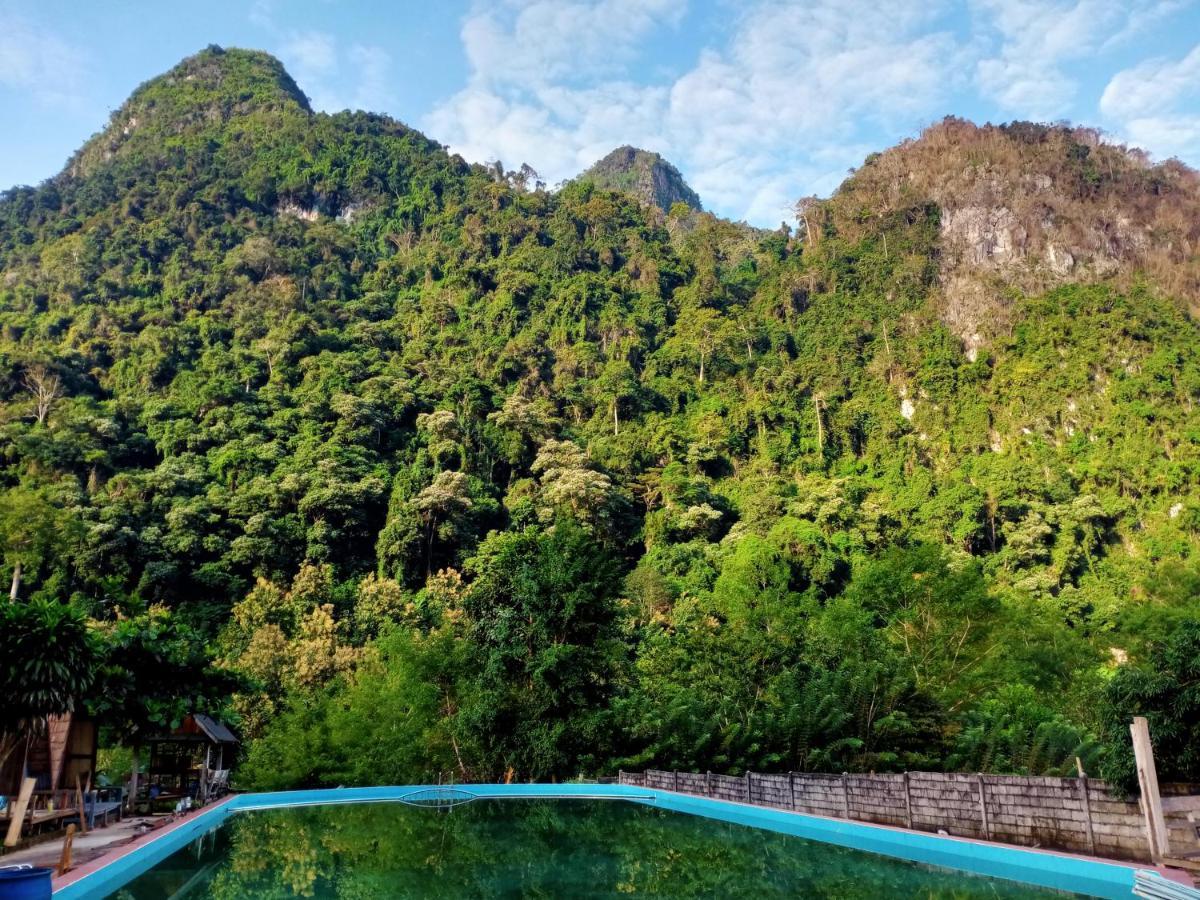 Campingsite Swimming Pool Ban Nongkham Exterior photo